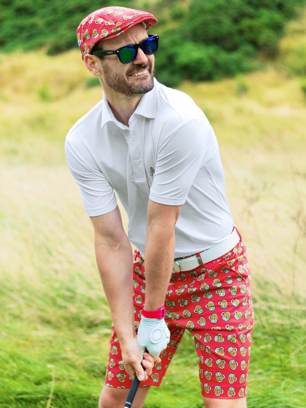 Royal & Awesome Pints Shorts Mens 38 Golf Beer Mugs Novelty Red Summer Preppy